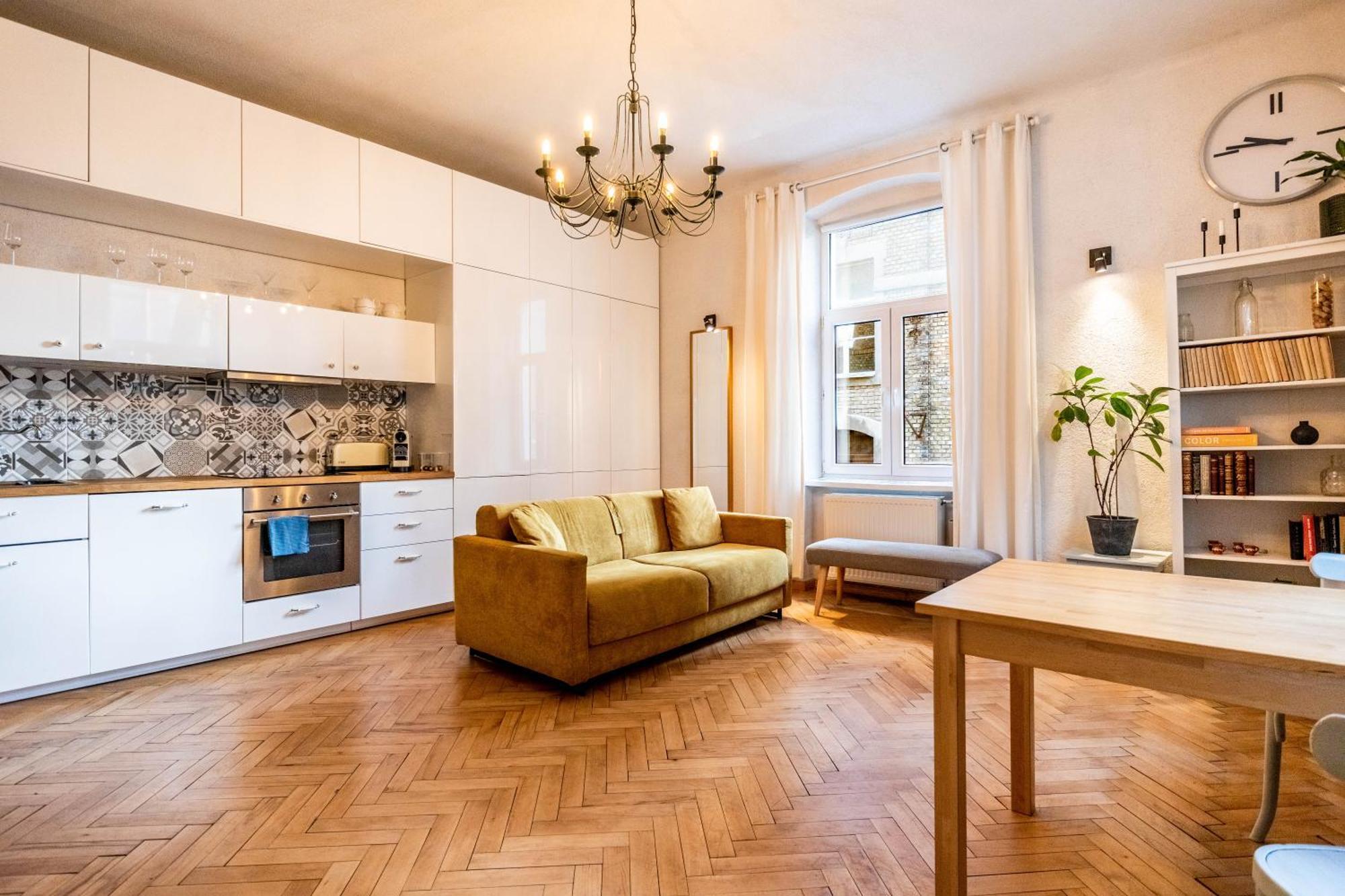 Historical Wine Apartment Bratislava Eksteriør billede